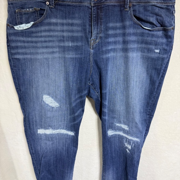 Lucky Brand Reese Boyfriend Jeans Womens Plus 22W Blue Denim Dark Wash Cropped - Picture 2 of 12